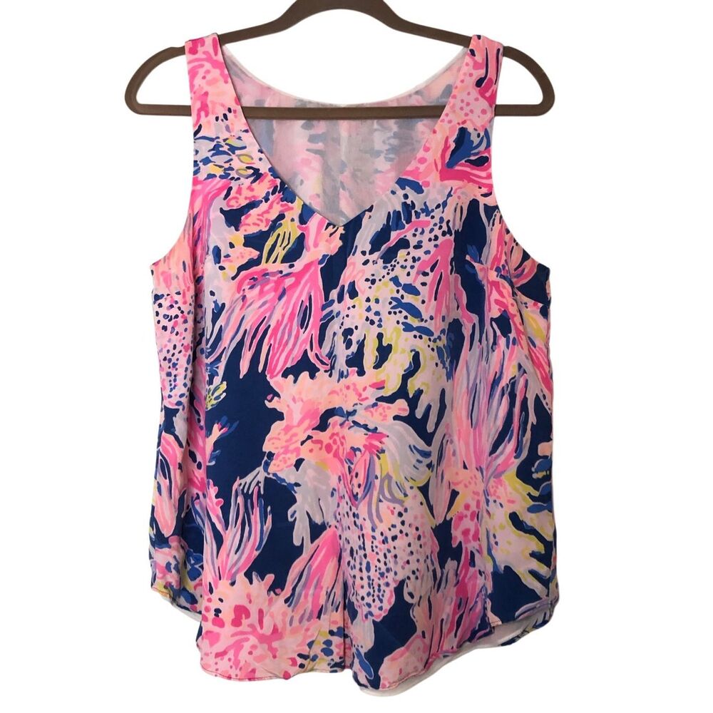 Lilly Pulitzer 100% silk Under the Ocean sleeveless blouse sz Small?
